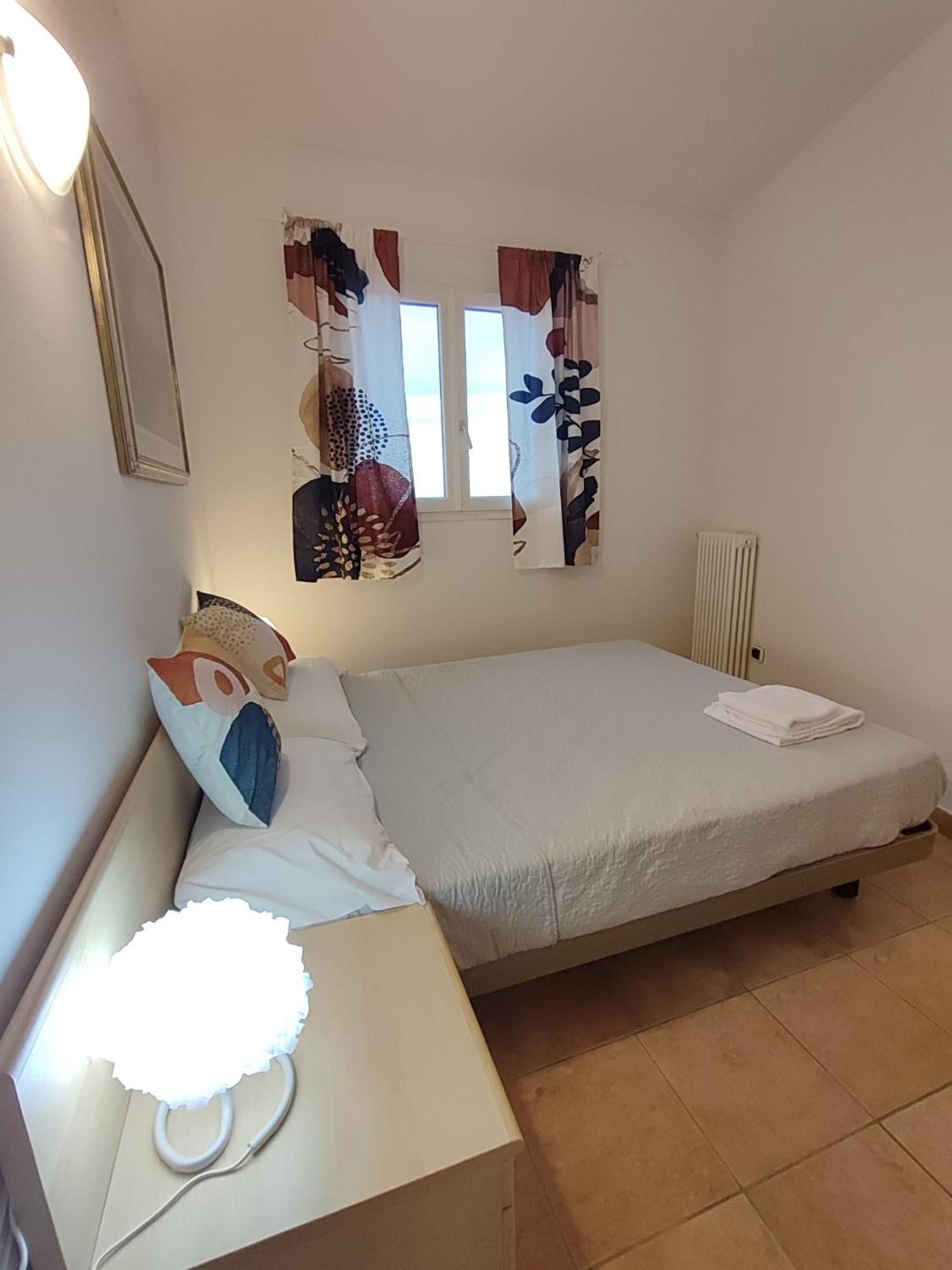 Nice Apartments Lake View & Free Parking Pastrengo Exteriör bild